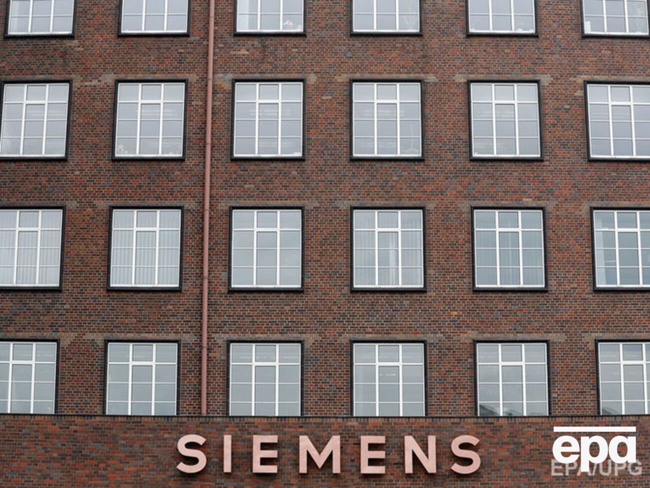 Siemens розслідує постачання турбін на окупований півострів