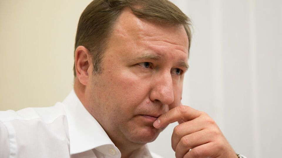 Анатолий Макаренко: Через пару дней после освобождения я повез передачу своим сокамерникам, отстоял огромную очередь. После у меня сердечный приступ был, хотя в тюрьме на здоровье не жаловался