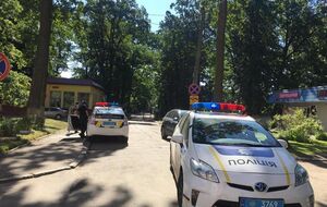 Задержанных увезли в территориальное отделение НАБУ во Львове