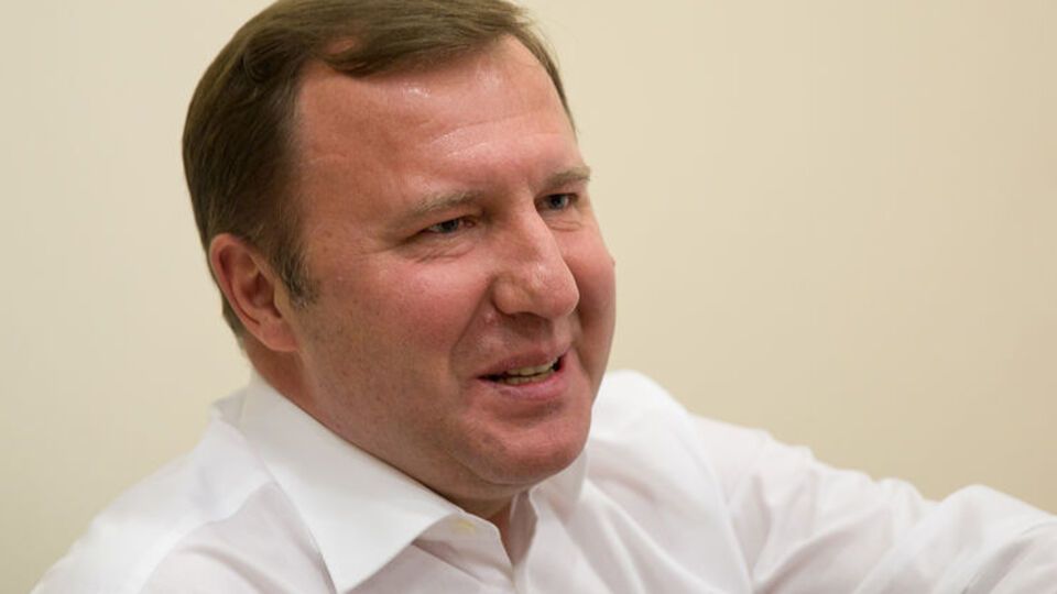 За словами Анатолія Макаренка, вони з Юрієм Луценком досі підтримують дружнє спілкування, "правда, найменше в цих розмовах згадуємо про в'язницю"