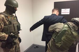 Обыски проводятся в торговом центре "Гулливер"