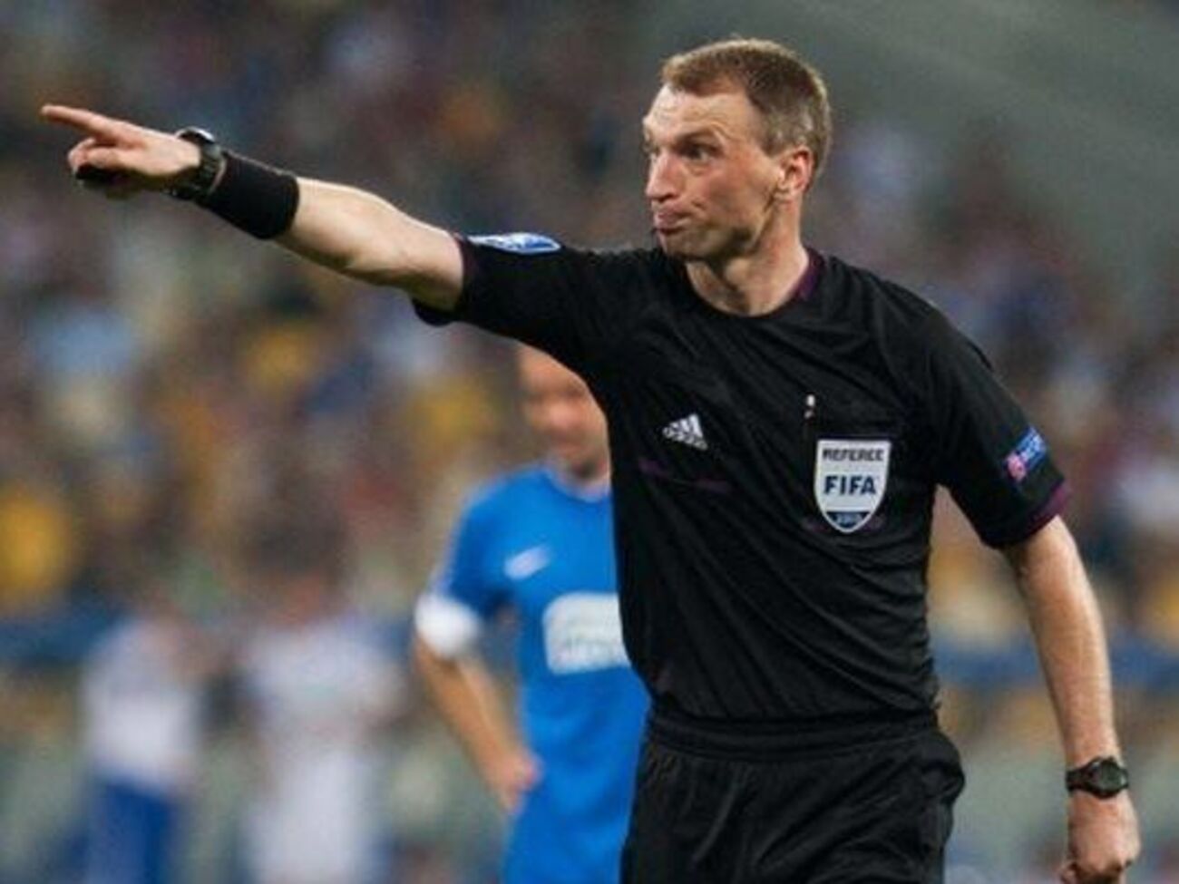 ФФУ назначает арбитром Суперкубка гражданина России, который демонстративно нарушает законы Украины