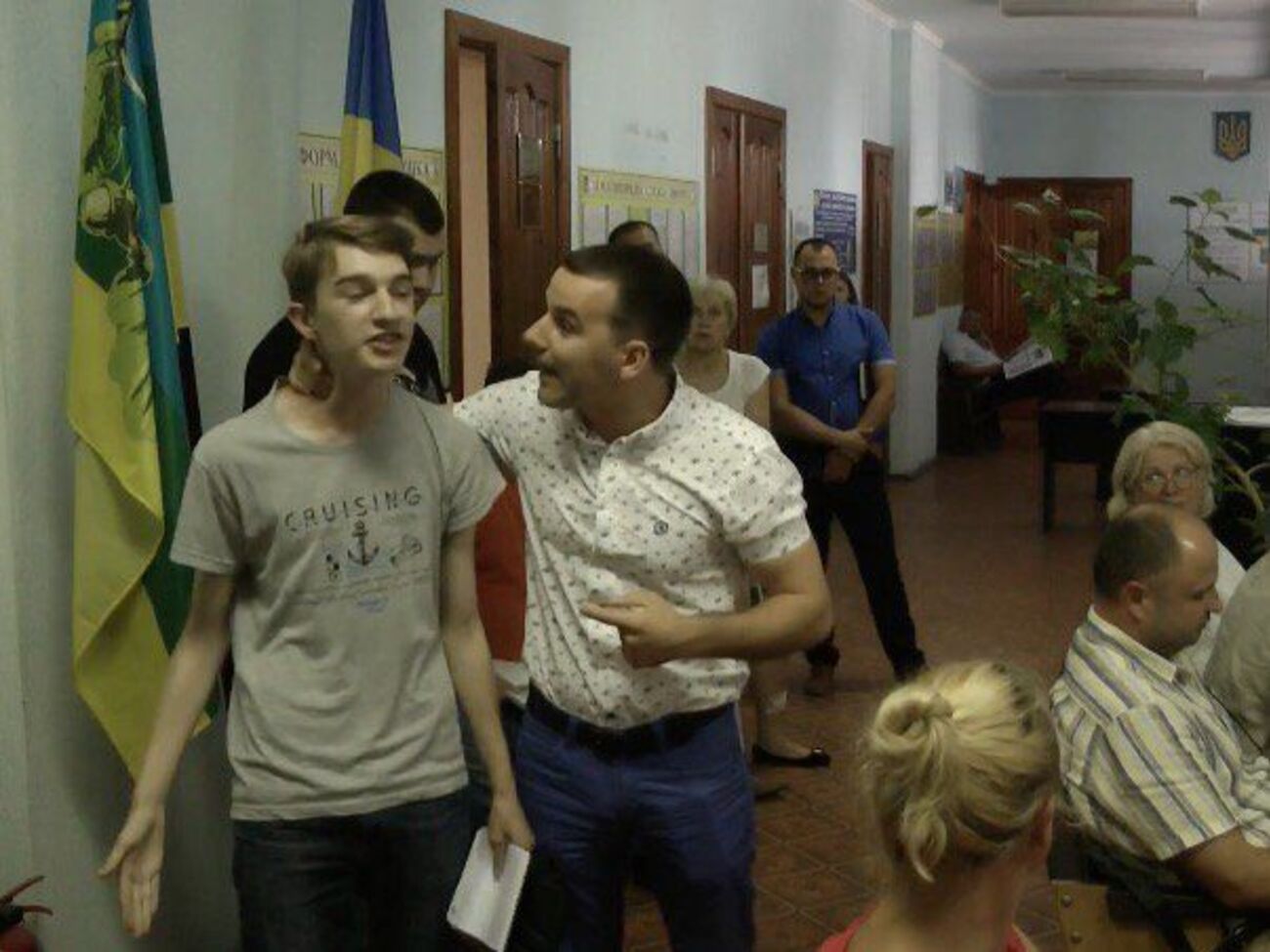Депутат жорстко поговорив із підлітком