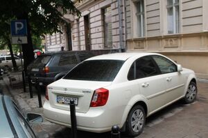 Стовпчики з'явилися вранці 13 липня