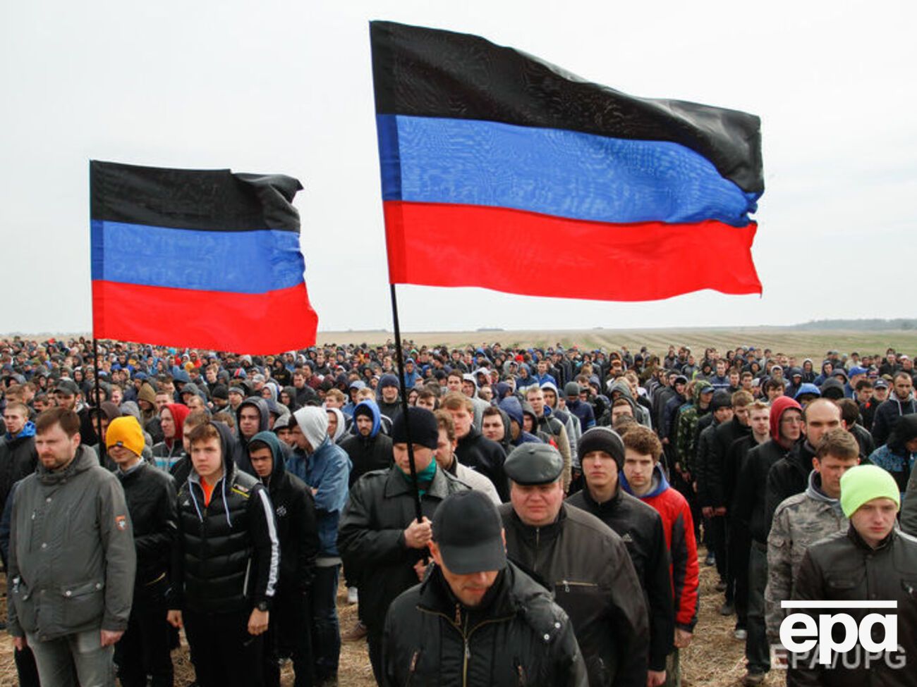 У Донецьку окупанти заарештували трьох бойовиків, які побили російського офіцера