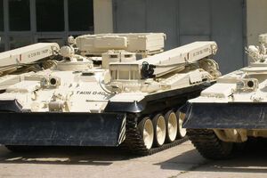 Директора завода и его заместителя подозревают в растрате госсредств