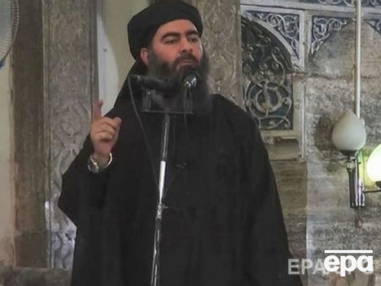 В Ираке заявили, что аль-Багдади покинул провинцию Ракка