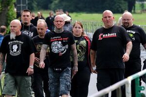Против проведения концерта выступали представители общественных организаций, церкви, а также отдельные граждане