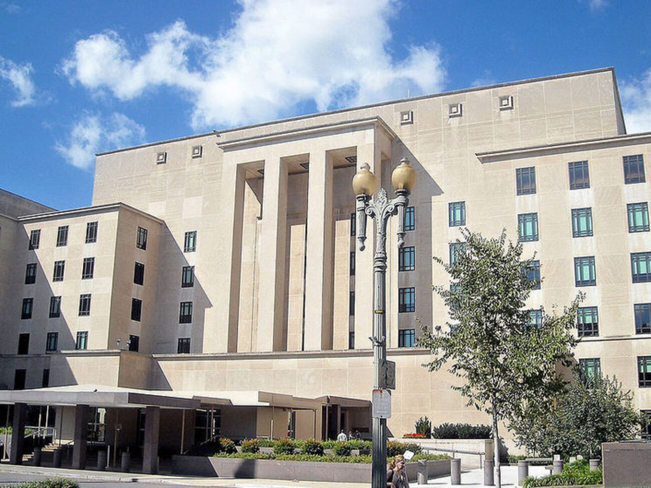 Представник Держдепу прокоментував обвинувачення щодо громадянина США