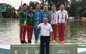 Українські спортсменки перемогли в запливі на 200 метрів