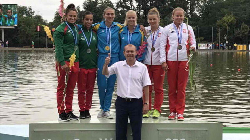 Українські спортсменки перемогли в запливі на 200 метрів