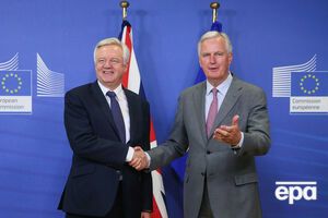 Девіс і Барньє зустрілись у Брюсселі