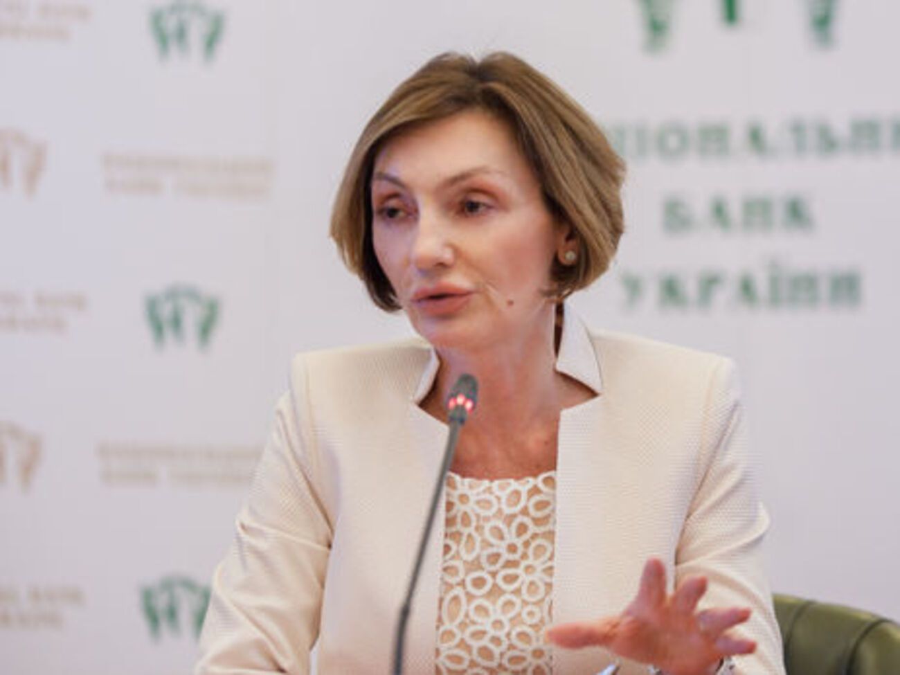 Рожкова: Мне и моим коллегам постоянно кто-то угрожает