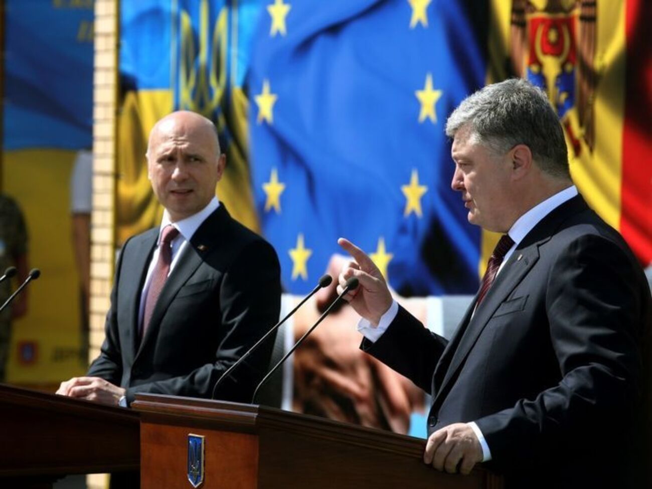 Порошенко: Я непоганий перекладач із молдовської