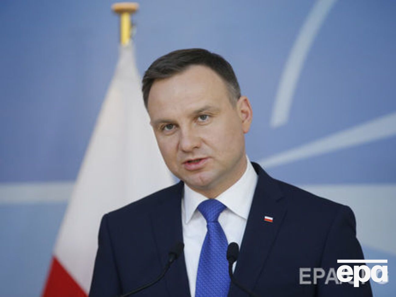 Дуда схвалив закон про знесення комуністичних пам'ятників