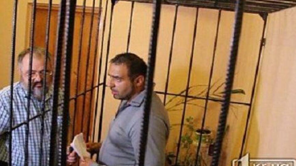 Подозреваемому грозит наказание в виде лишения свободы на срок от двух до пяти лет