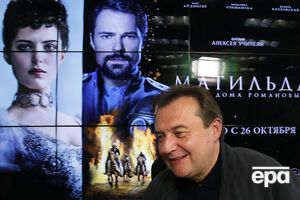 19 апреля режиссер Учитель пожаловался на депутата Поклонскую в комитет Госдумы РФ по вопросам депутатской этики
