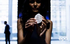 Аналитики считают, что с продажей камня стоит подождать