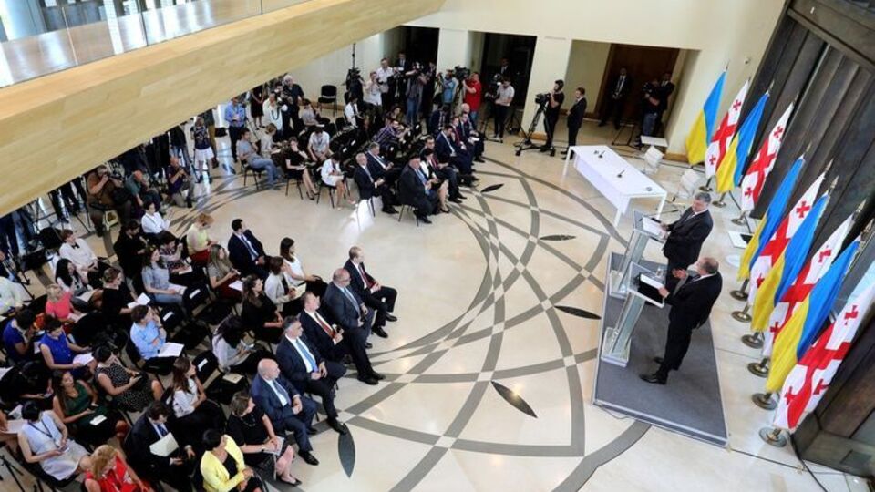 Украина и Грузия договорились согласовать стратегию евроатлантической интеграции