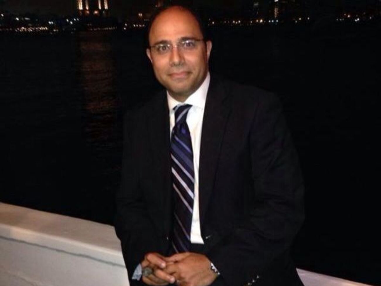 По словам Абу Зейда, ограничение не повлияет на супругов и детей граждан Египта, а также на граждан Катара, которые учатся в египетских государственных университетах