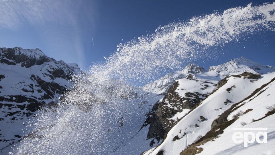 Тіла виявили унаслідок танення льодовика в Альпах