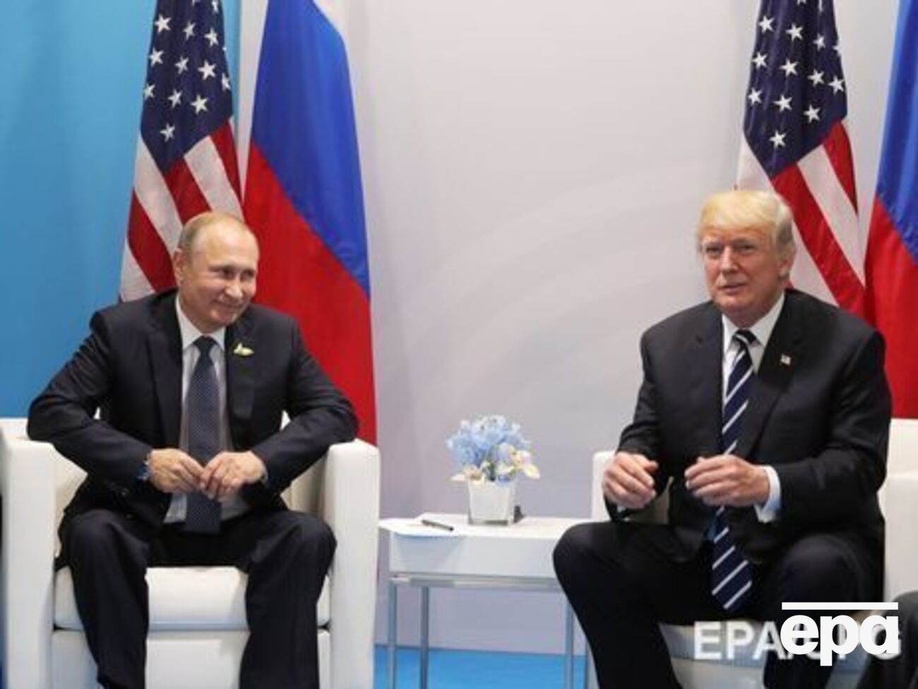 Белый дом: Между Путиным и Трампом была короткая беседа в конце ужина