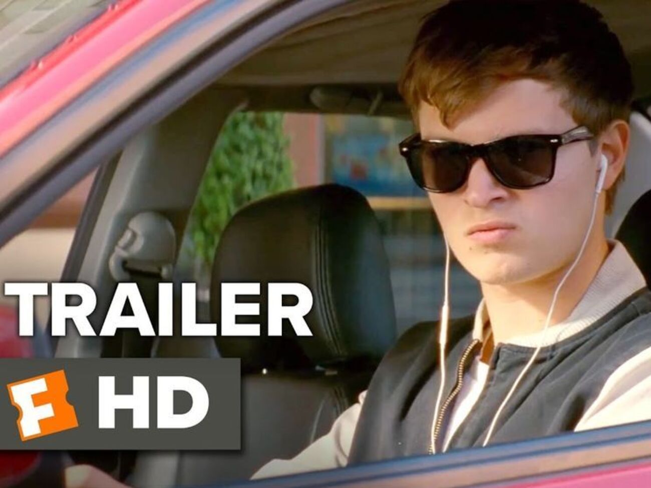 Герой картины вынужден работать на криминального авторитета