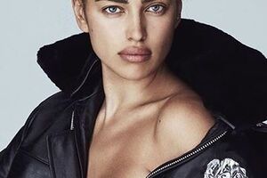 Шейк позировала для Vogue Spain