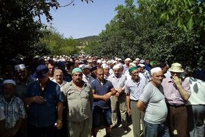 Тисячі кримських татар прийшли на похорон матері Чийгоза