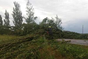Через негоду 1 липня було знеструмлено 745 населених пунктів