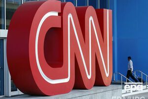 В CNN отметили, что Трамп ведет себя как несовершеннолетний, что ниже "ниже достоинства его должности"
