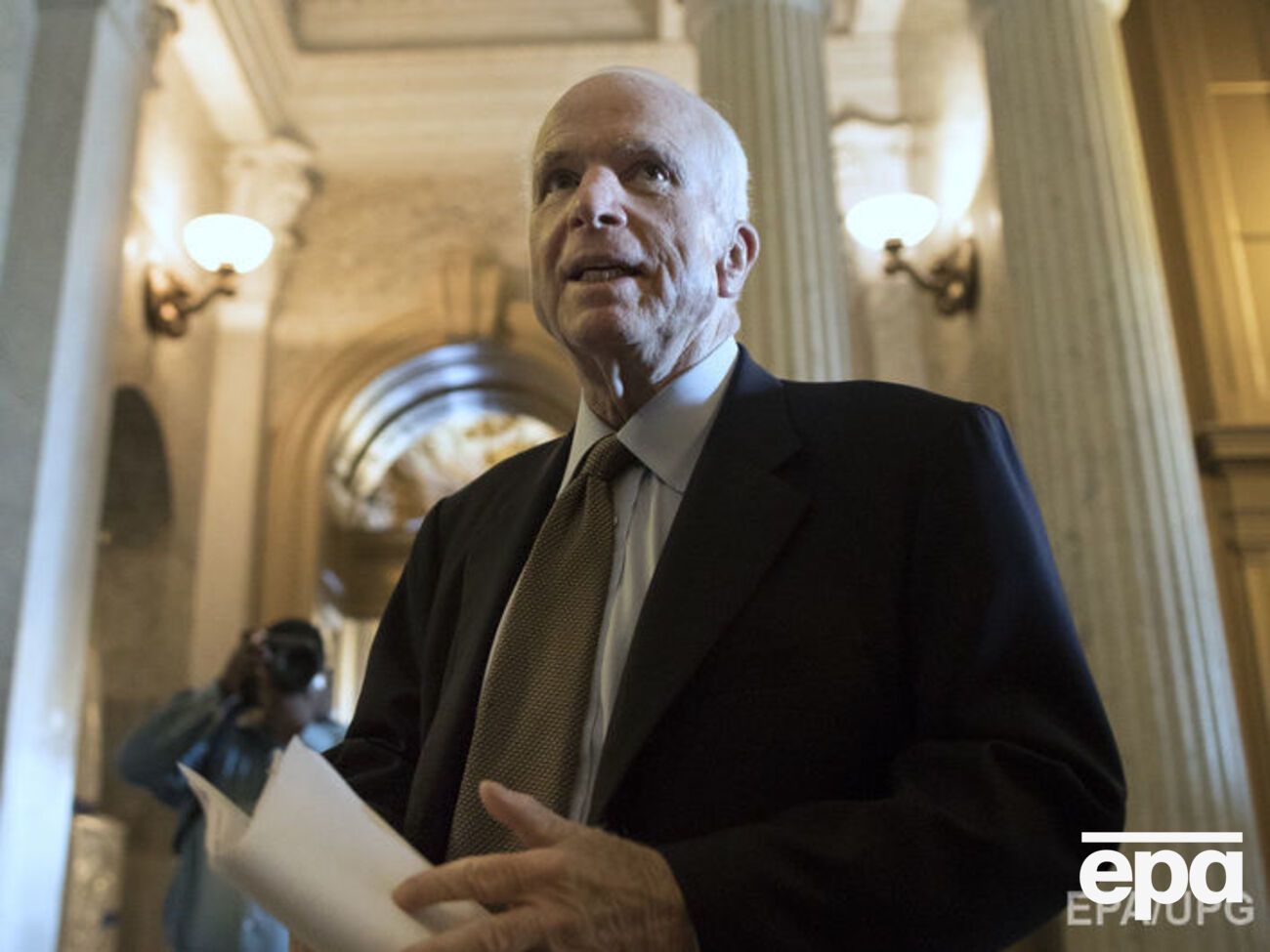 У Маккейна обнаружили глиобластому &ndash; одну из наиболее агрессивных форм рака