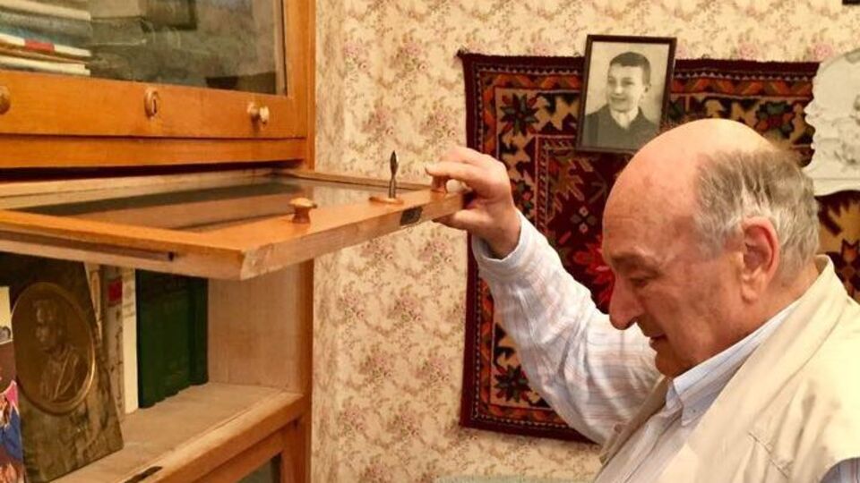 Жванецький в Одесі прийшов у "мамину квартиру"