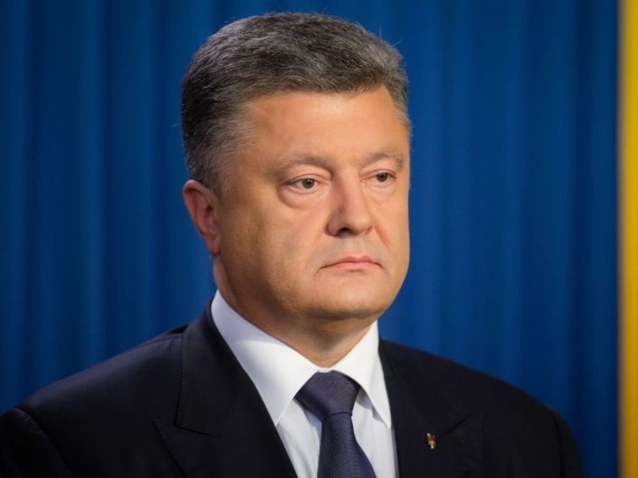 Порошенко приехал в КПИ, чтобы подписать законы об энергоэффективности