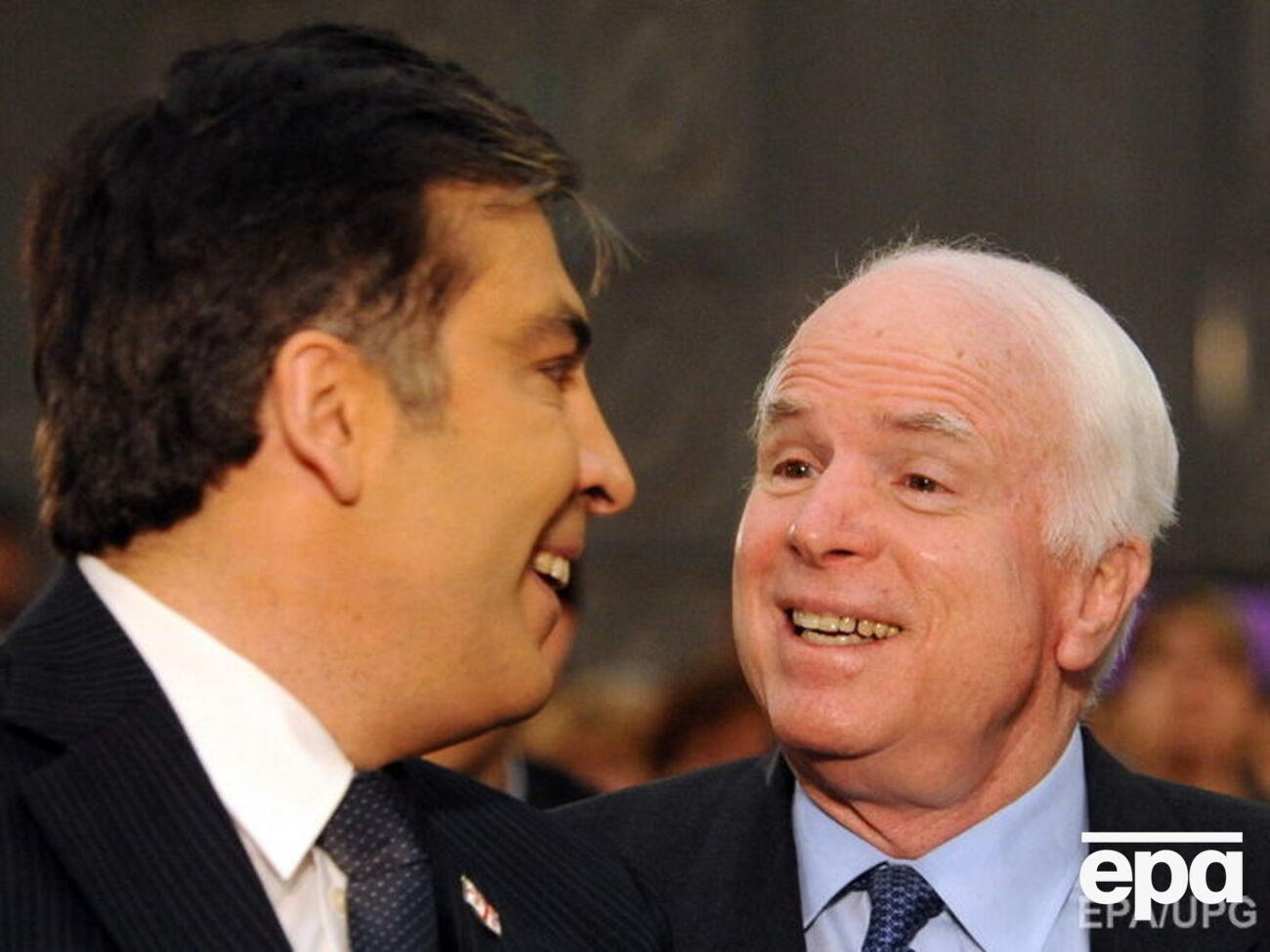 По словам Саакашвили, с Маккейном он подружился четверть века назад