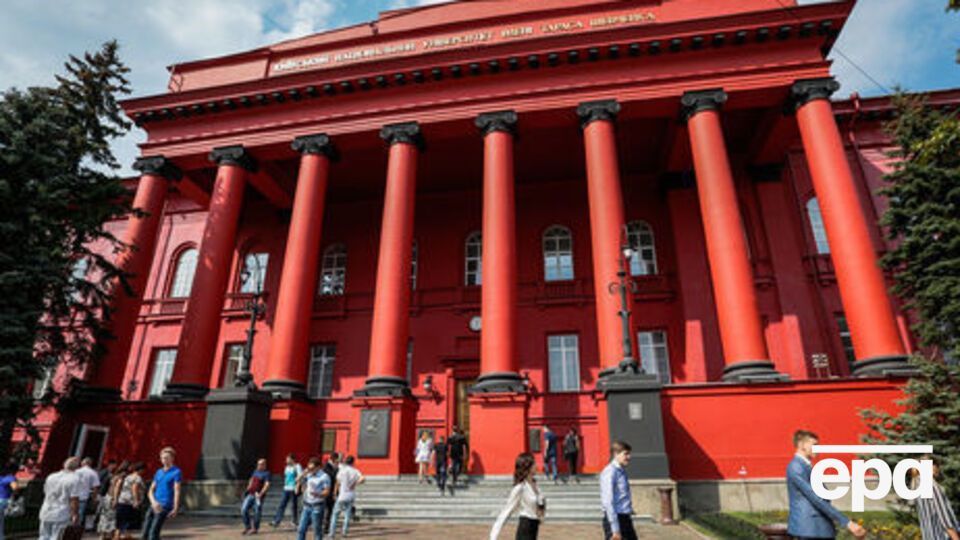 Строк подання та внесення до бази заяв до вишів продовжили