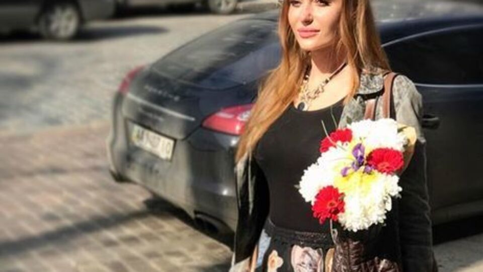 Слава: Онучки-бабусі