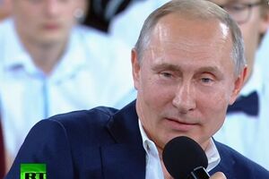 Путин не понимает, зачем пользователи интернета прячутся за псевдонимами