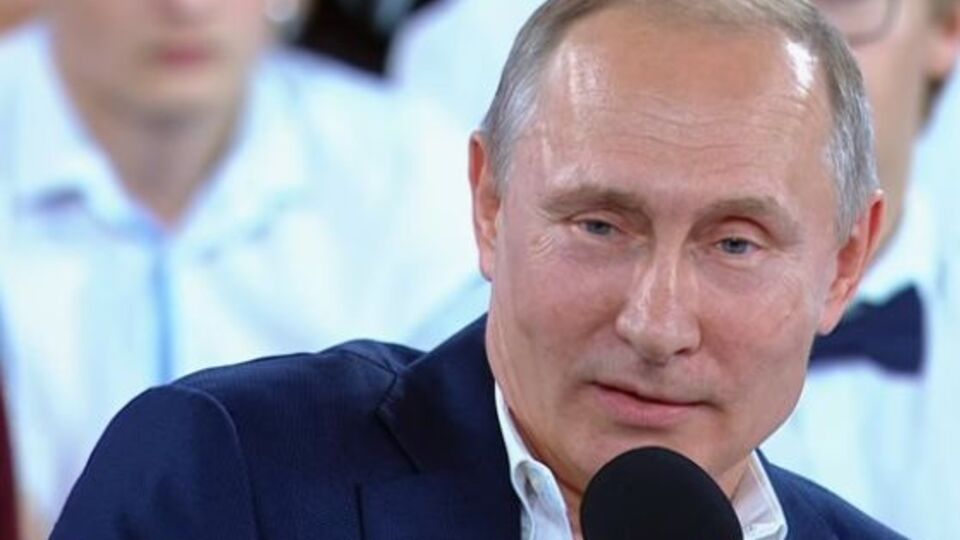 Путин не понимает, зачем пользователи интернета прячутся за псевдонимами