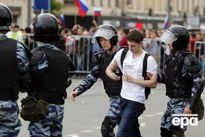 Бабченко: Самі прийшли, самі вишикувалися, самі сіли, самі штрафи зібрали, самі заплатили