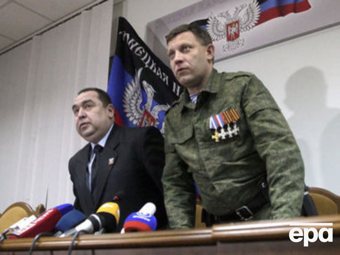 Ватажок "ДНР" Олександр Захарченко (праворуч) і ватажок "ЛНР" Ігор Плотницький