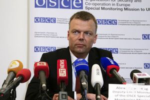 Хуг закликав сторони конфлікту припинити ескалацію