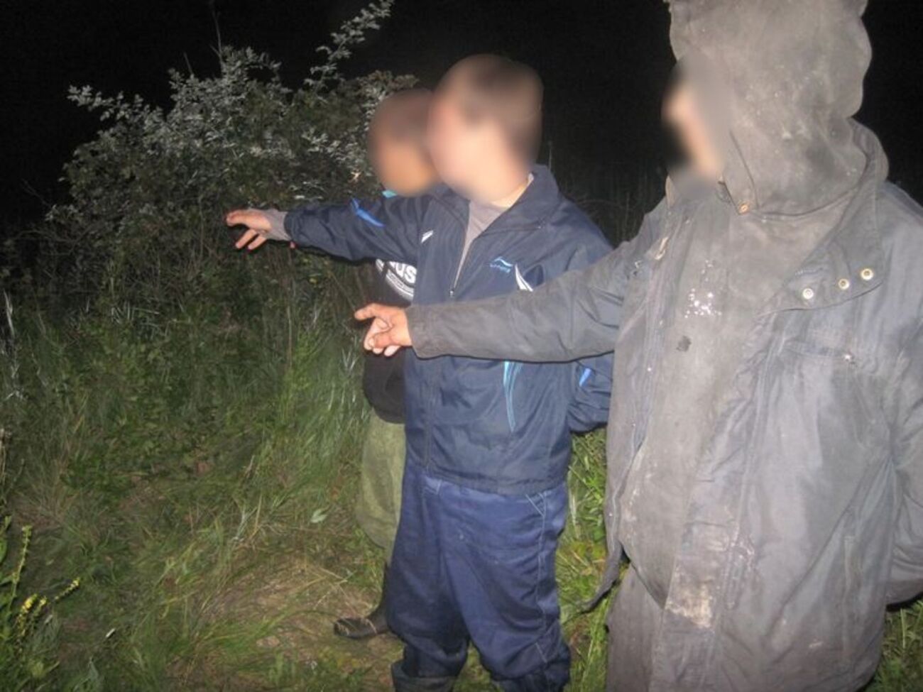 Несовершеннолетнего гражданина РФ передадут представителям службы по делам детей