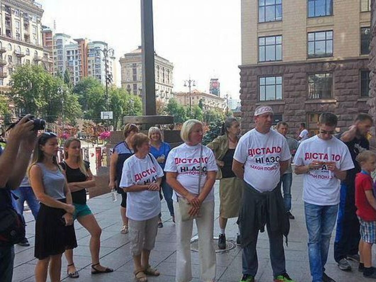 Боротьбу навколо будівництва заправки на Ревуцького ведуть уже протягом кількох місяців