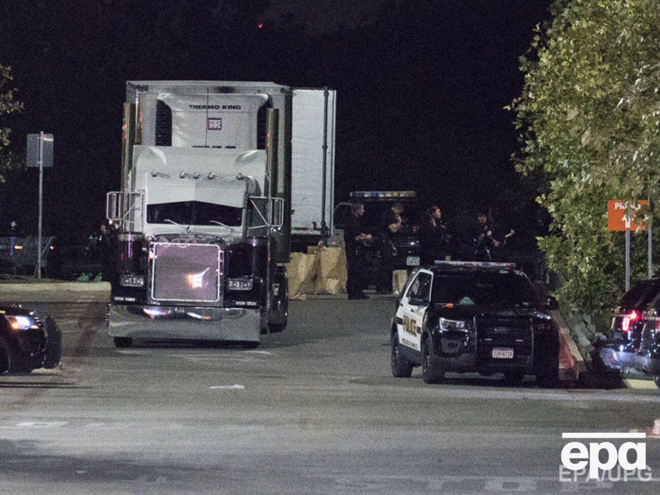 Водителя грузовика задержали