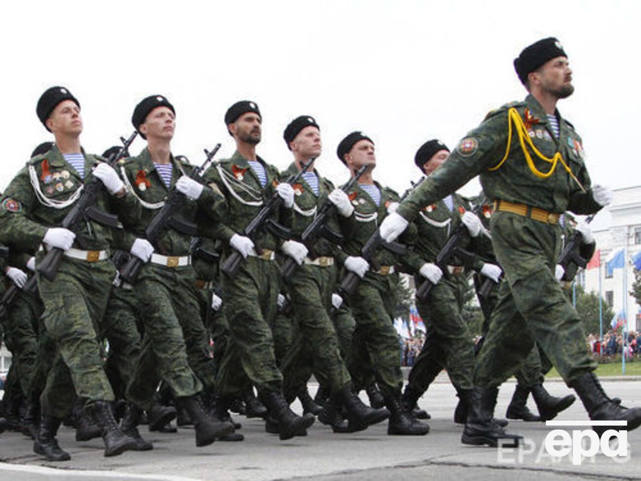 За даними розвідки, бойовики кидають службу через відсутність мотивації та знущання російських офіцерів