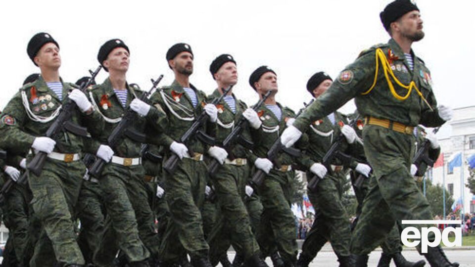 За даними розвідки, бойовики кидають службу через відсутність мотивації та знущання російських офіцерів