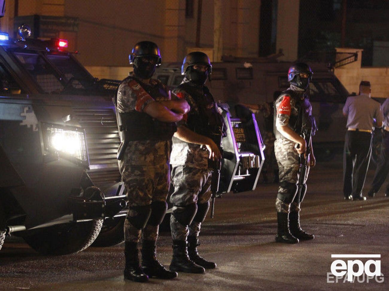 Двоє людей загинули під час нападу