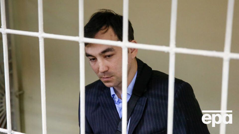 Ерофеев все еще лечит раненую руку, сообщил его защитник