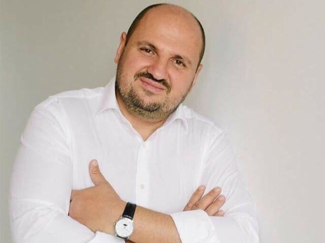 Розенблат: Прокуратура допустила помилку у прізвищі людини, кому належить здати закордонний паспорт